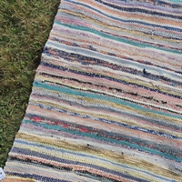 stribet-kludetæppe-svensk-pastelfarvet-løber-gammelt